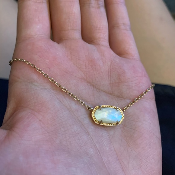 Kendra Scott rose gold ivory pearl Elisa necklace - Picture 3 of 6